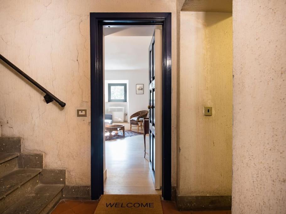 Trastevere numero 28 Roma Exterior foto